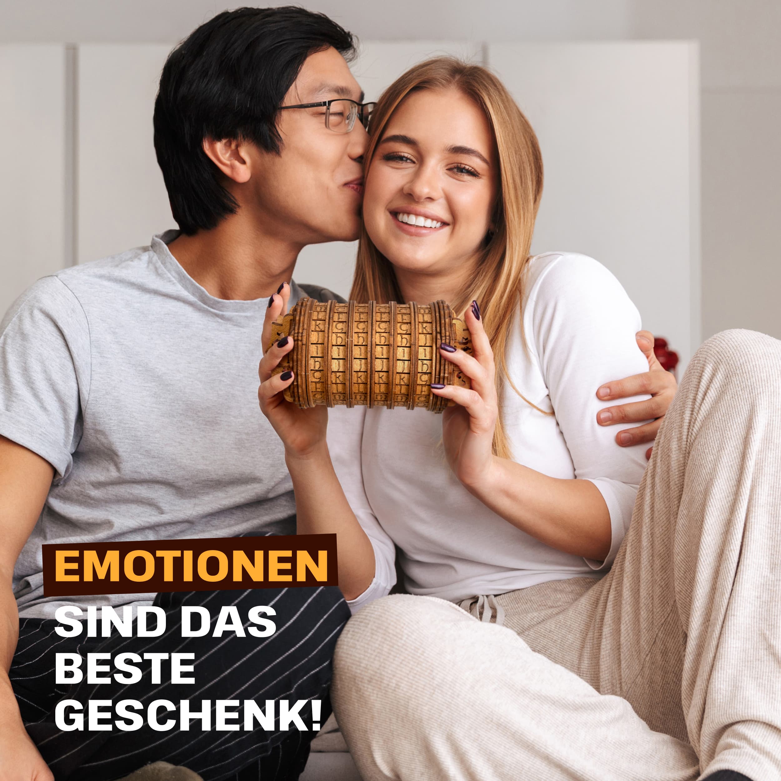 Fotos und Abbildungen von Cryptex. ESC WELT.